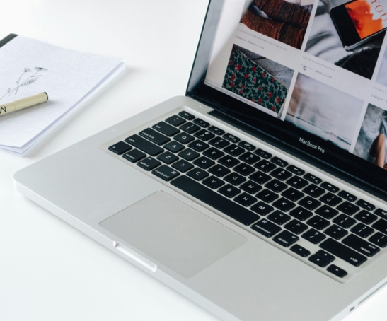 mel-poole-nuFOLbZn6KA-unsplash